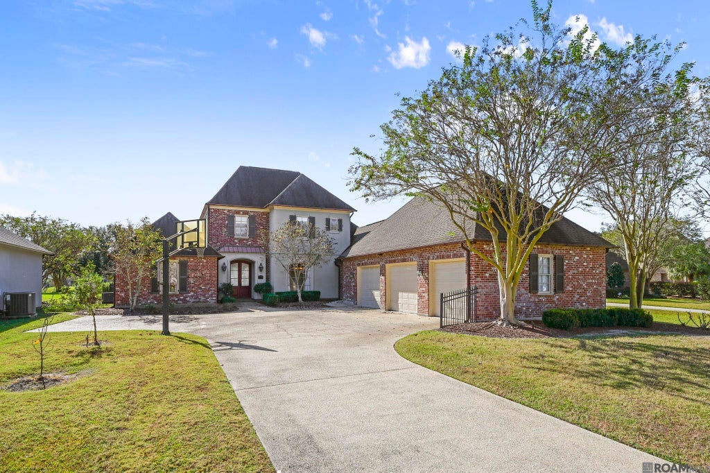 37295 Ski Side Ave, Prairieville
