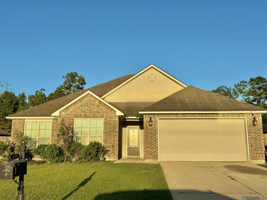 10777 Dodger Dr, Denham Springs