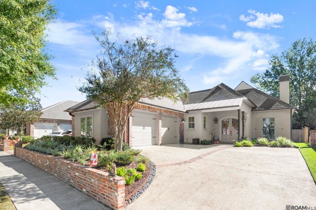 7949 Settlers Cir, Baton Rouge