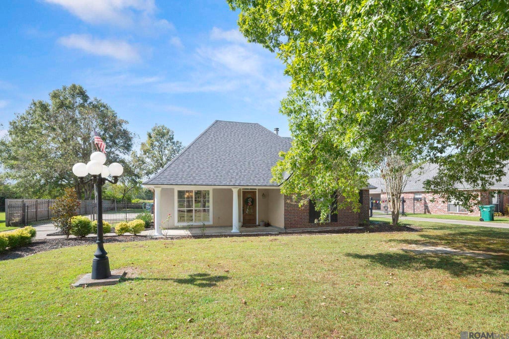 30787 Dunn Rd, Denham Springs