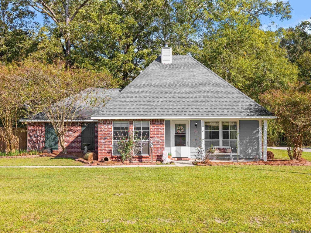 32606 Madeline Dr, Denham Springs