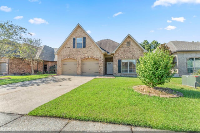 3336 Grassy Lake Dr, Baton Rouge