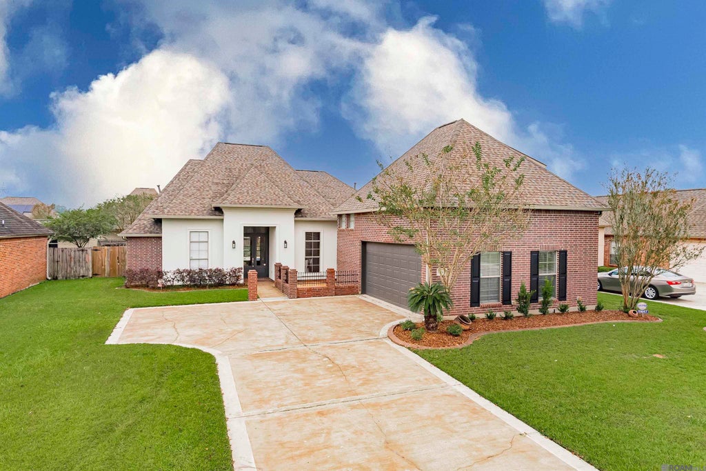 11447 Lemonwood Dr, Denham Springs