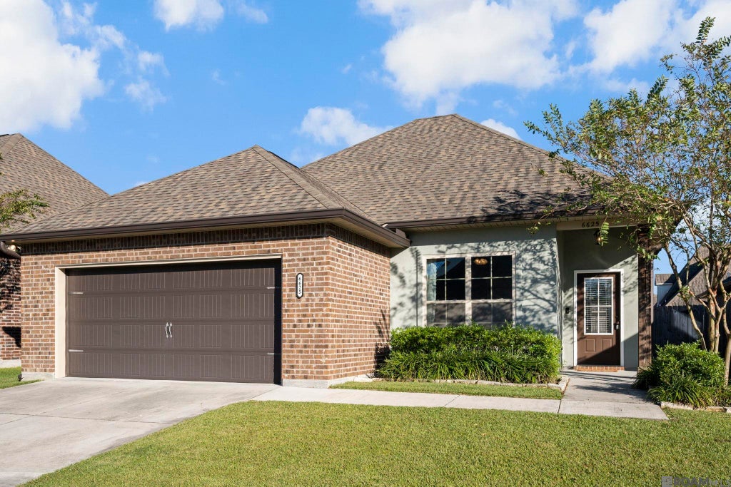 6625 Blue Rose Dr, Baton Rouge