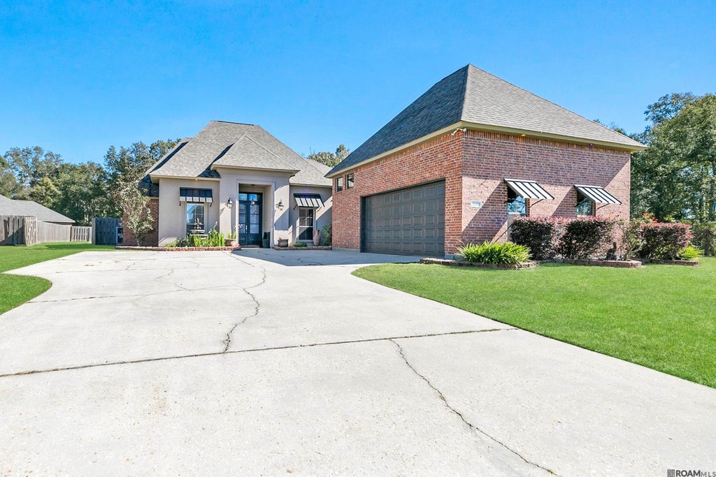 13901 Parkway Dr, Denham Springs