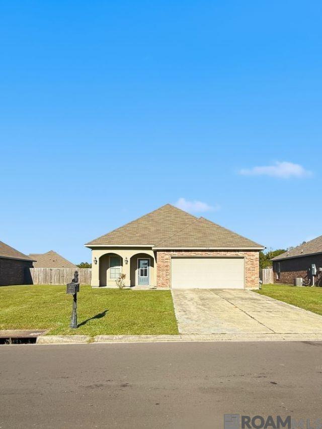13867 Arbor Walk Dr, Denham Springs