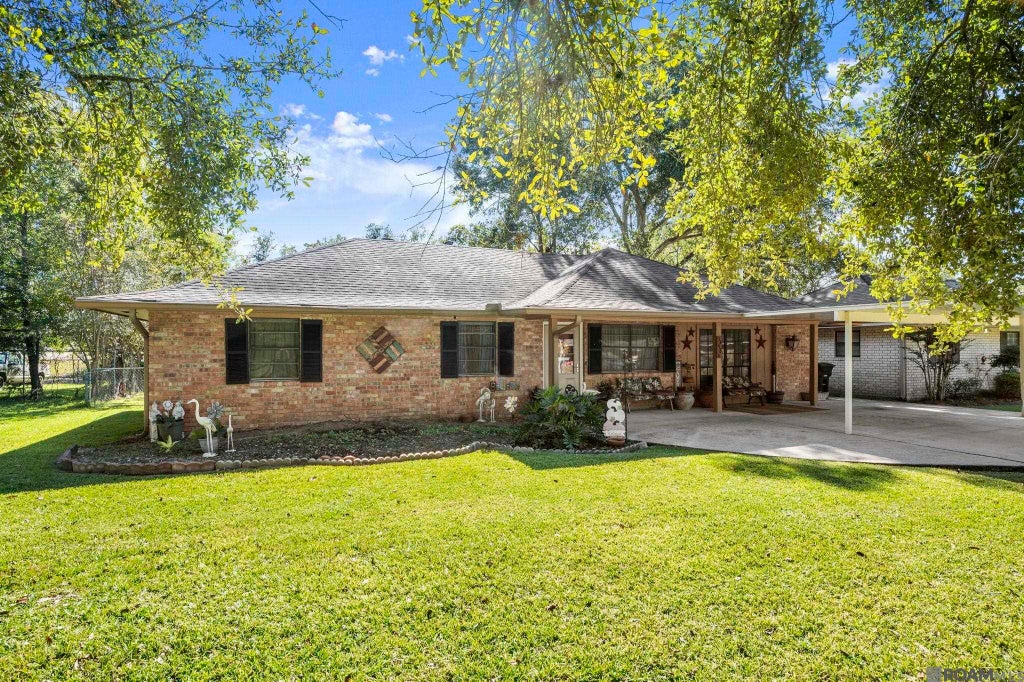 14986 S Bolivar Dr, Baton Rouge