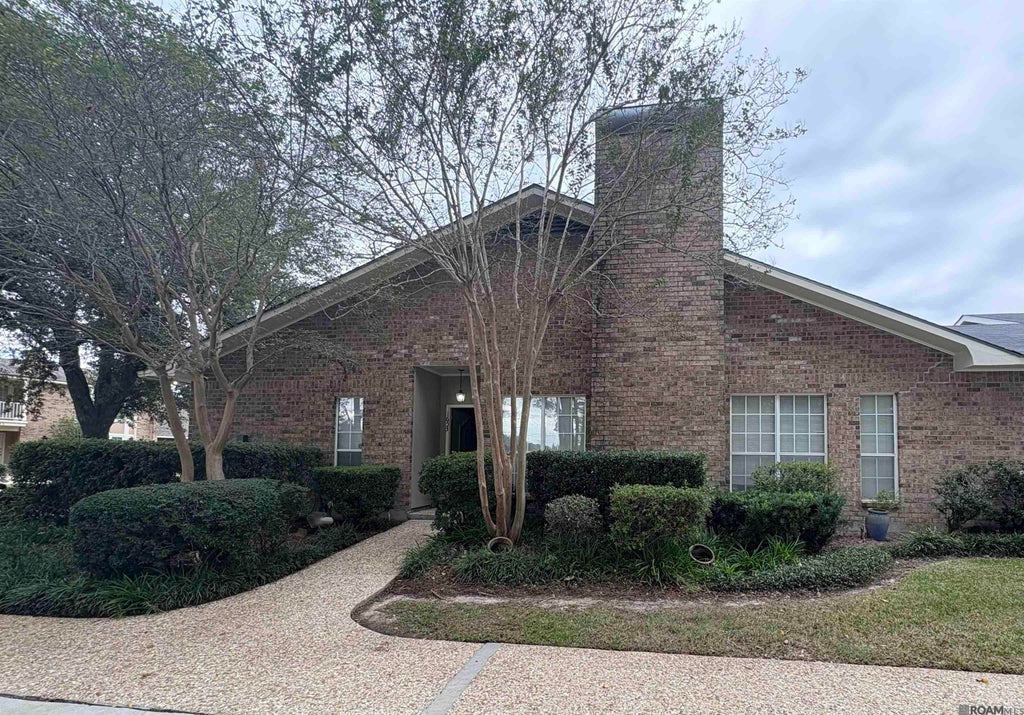 1653 Sharp Rd, Baton Rouge