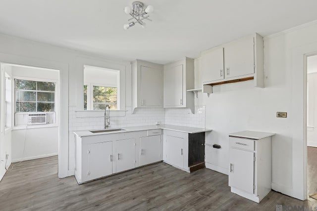 4094 Convention, Baton Rouge