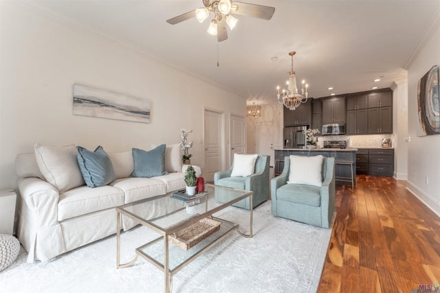 7707 Bluebonnet Blvd, Baton Rouge