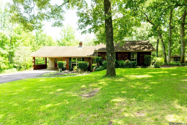 8413 Fairway Dr, Pineville