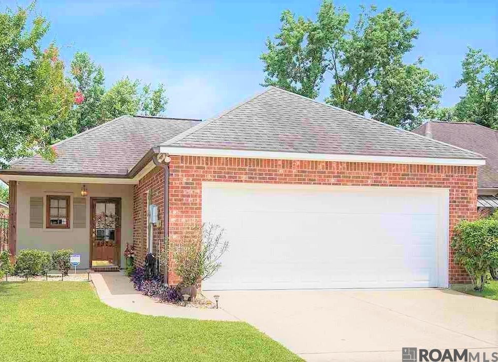 4925 Summa Ct, Baton Rouge