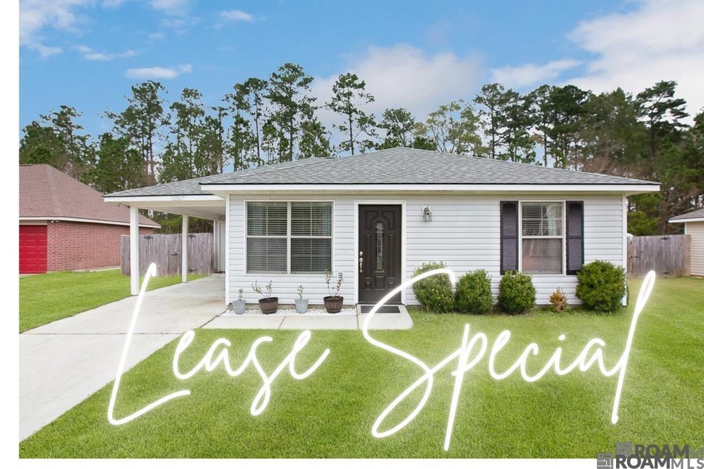 12867 Hazelwood Dr, Denham Springs