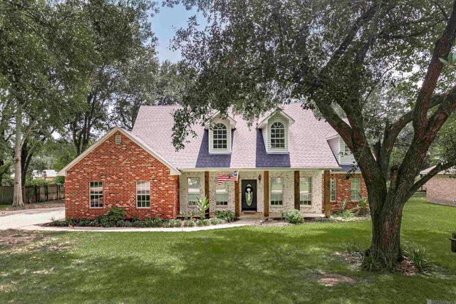 1959 Fairview Dr, Port Allen