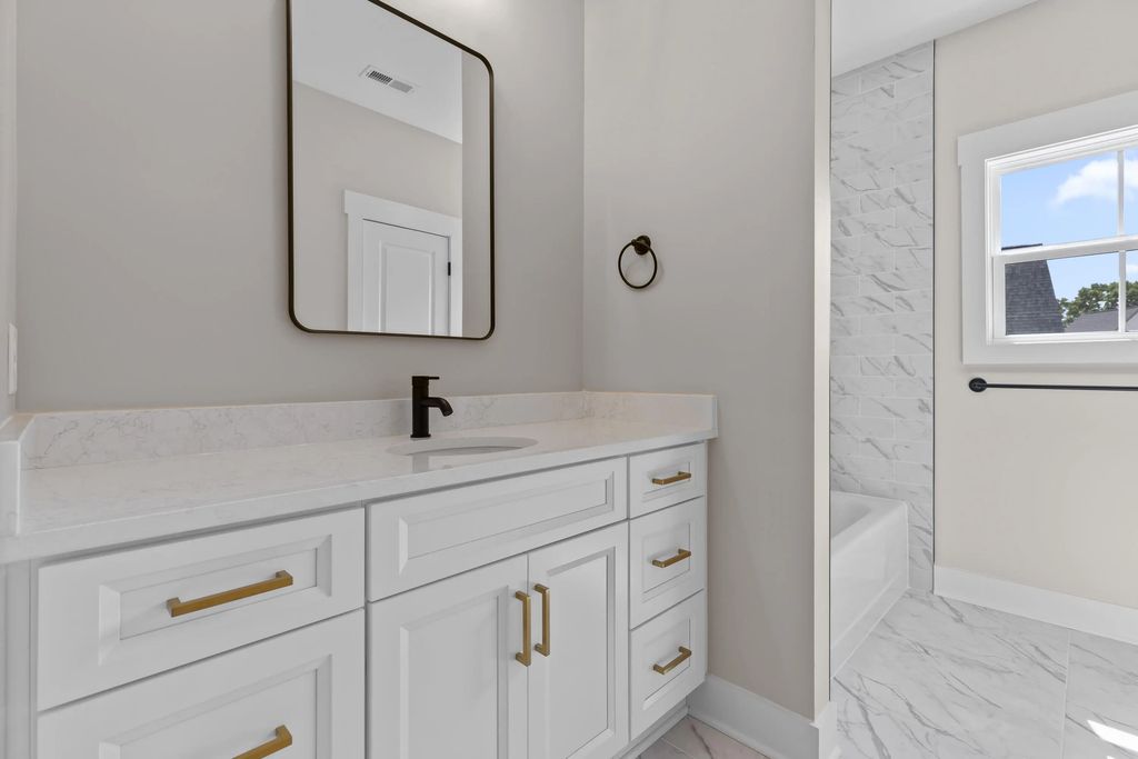 8112 Sir Oliphant Way, Ooltewah