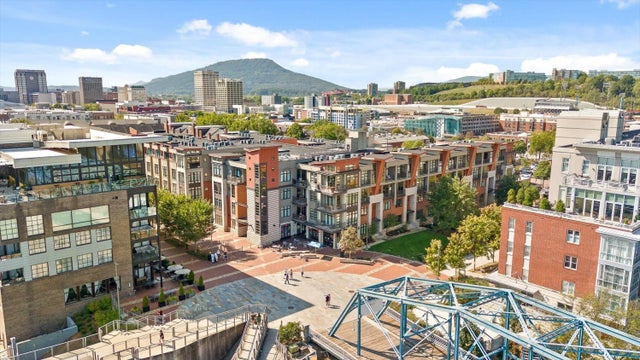 Photo of Listing #1520860