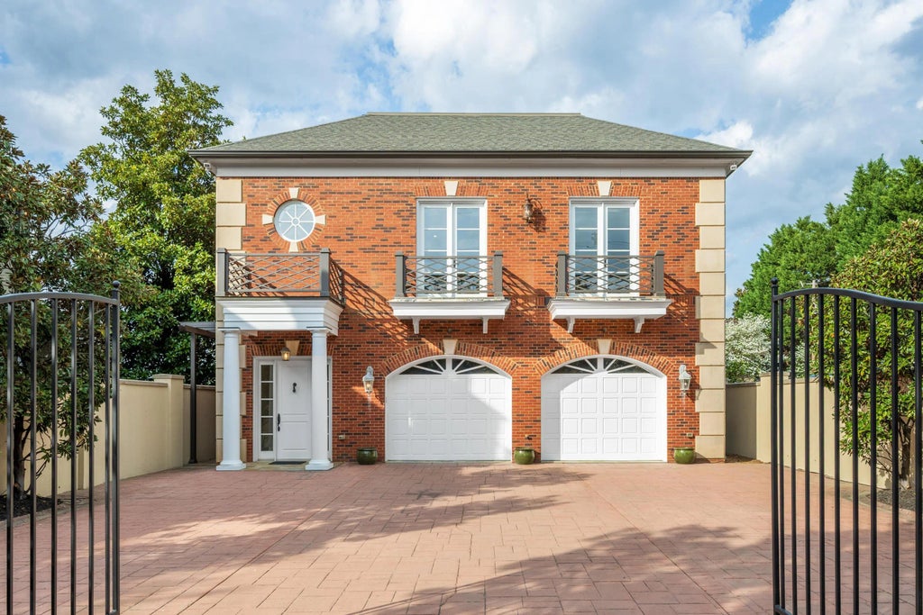 611 Battery Place, Chattanooga