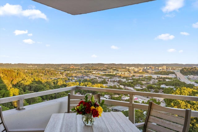 Photo of Listing #1514234