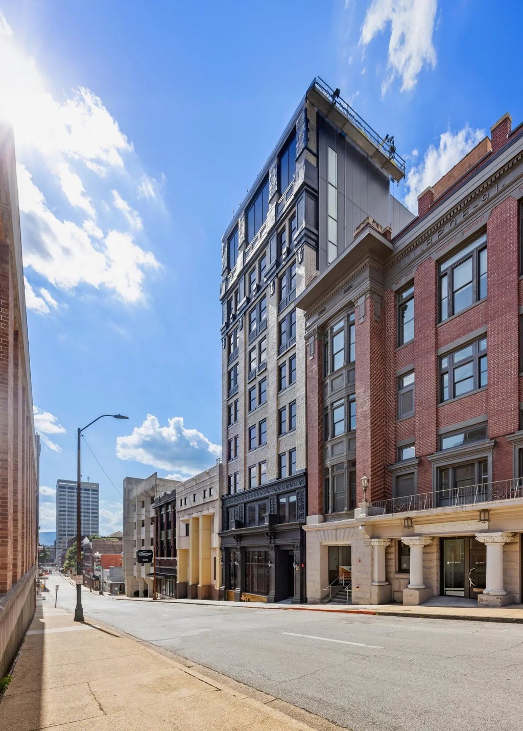 117 E 7th Street, Chattanooga