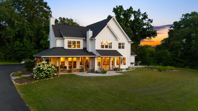 Photo of Listing #1516445