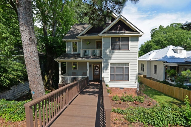 Photo of Listing #1516529