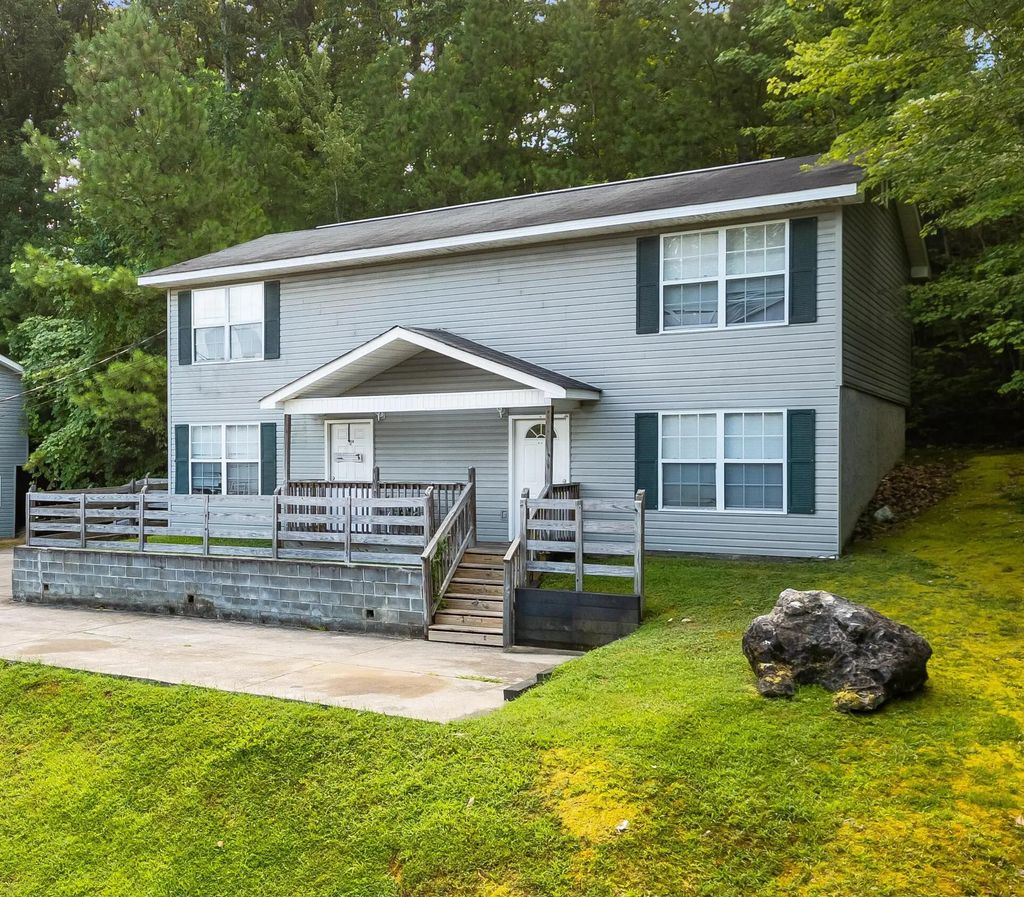 416-418 Hollywood Drive, Rossville