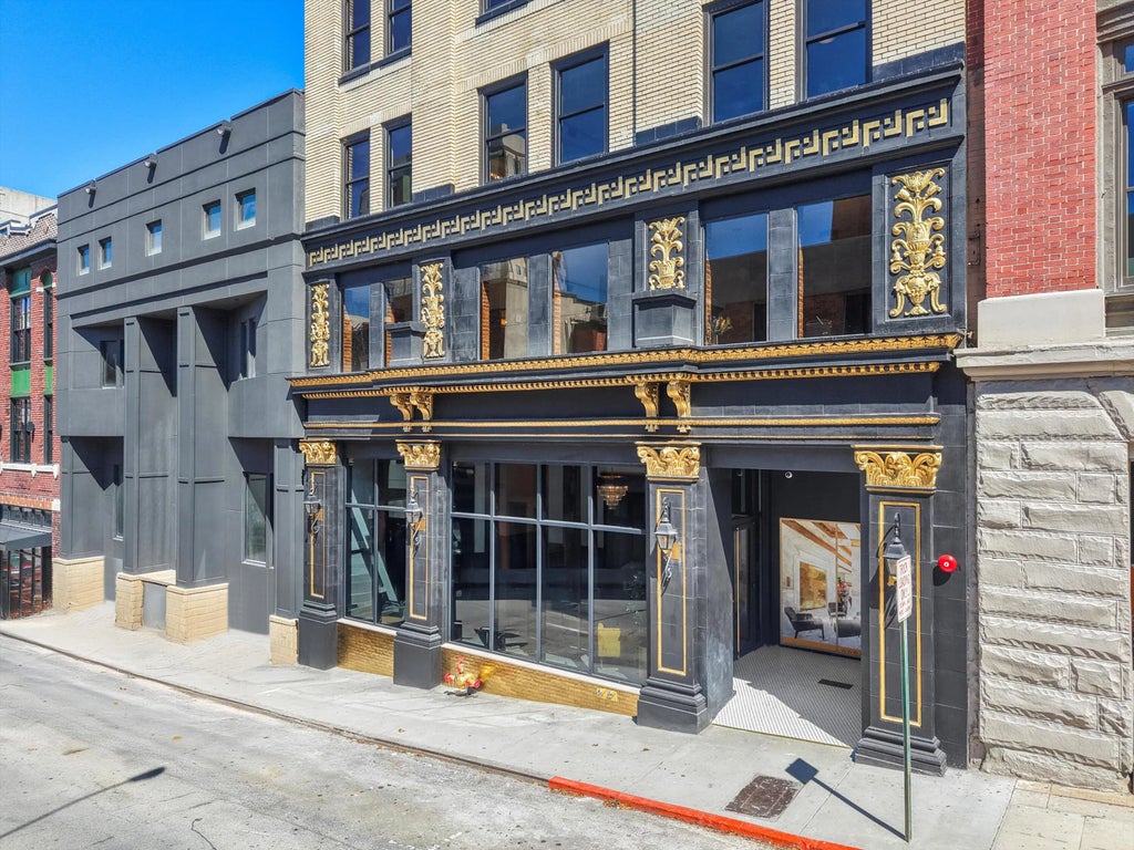 117 E 7th Street, Chattanooga