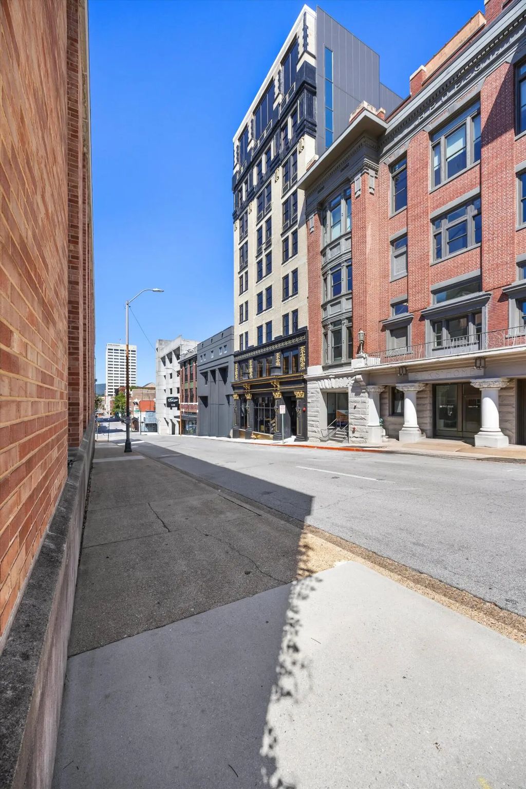 117 E 7th Street, Chattanooga