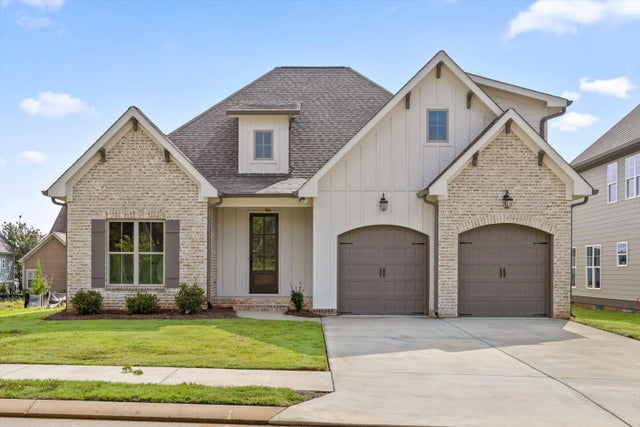 Photo of Listing #1518085