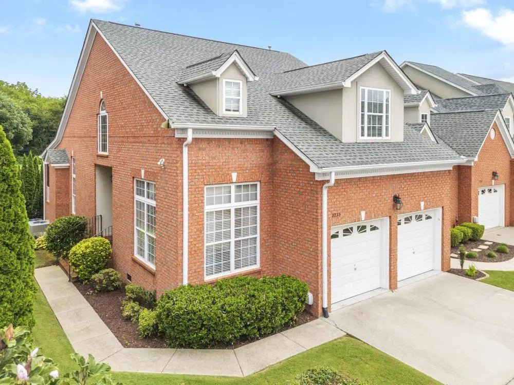 8233 Double Eagle Court, Ooltewah