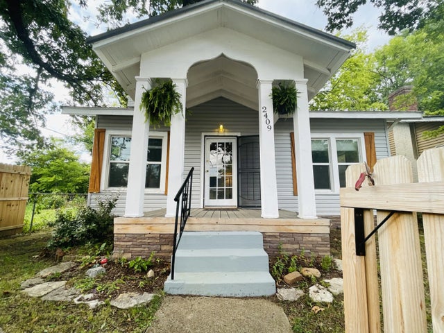 Photo of Listing #1518256