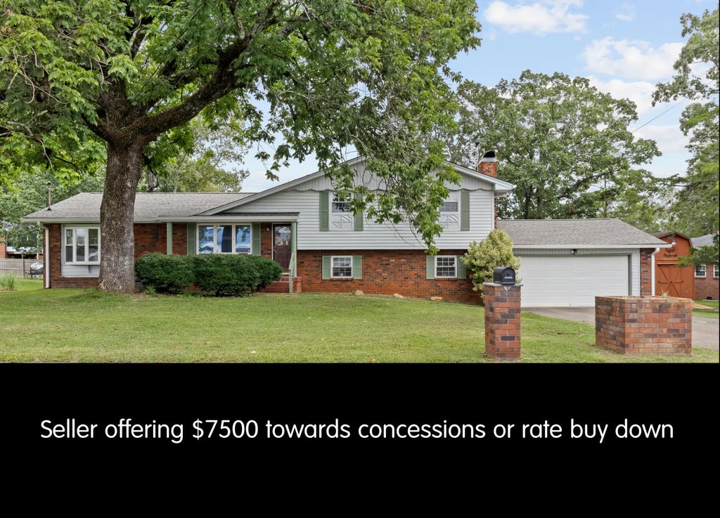 52 S Glade Road, Fort Oglethorpe