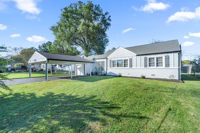 Photo of Listing #1521500