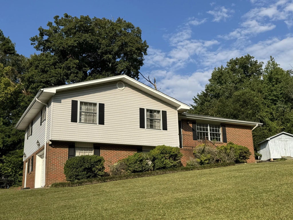 30 Talley Hill Lane, Rossville