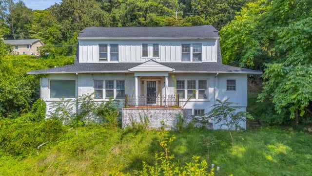 Photo of Listing #1519175