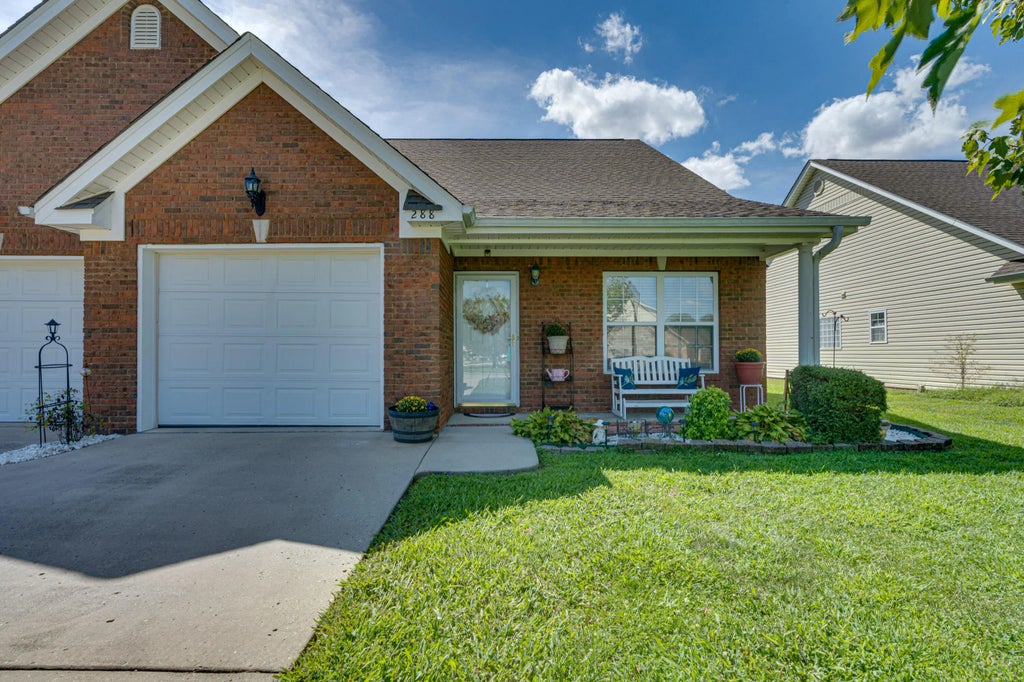 288 Briarstone Drive, Rossville