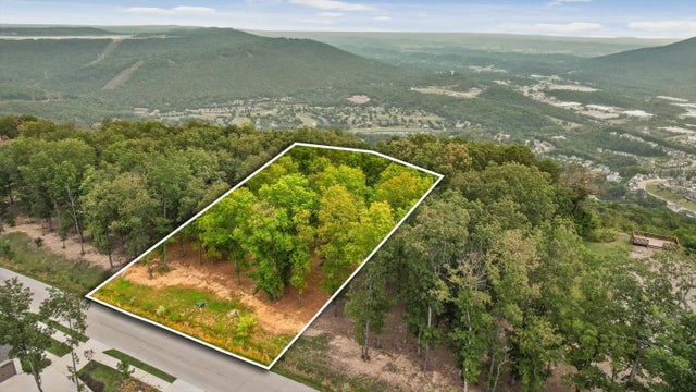 Photo of Listing #1519696