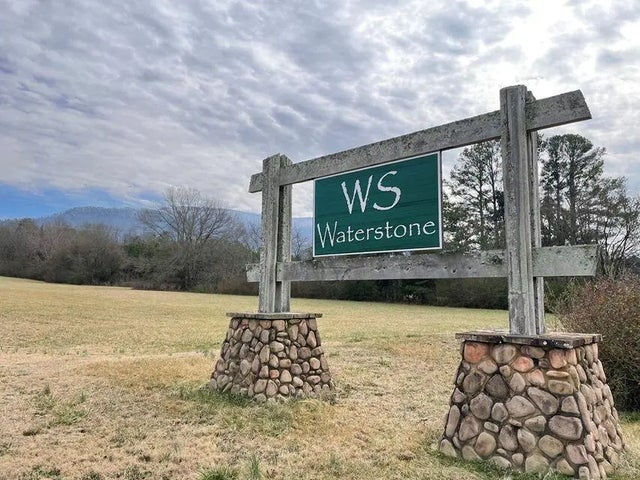 Photo of Listing #1519850