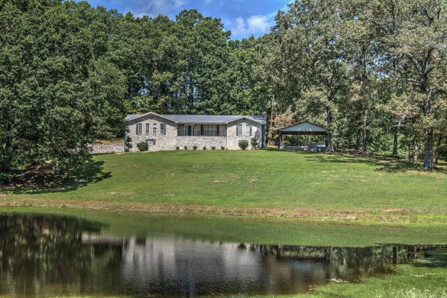 Photo of Listing #1520555