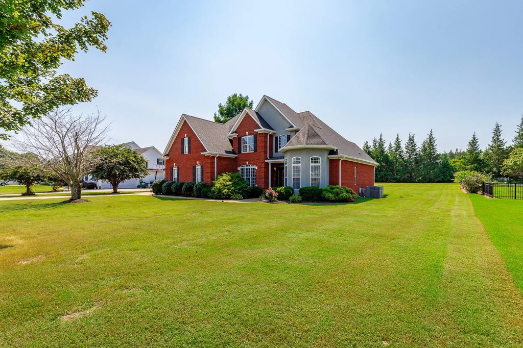 30 Clover Drive, Ringgold