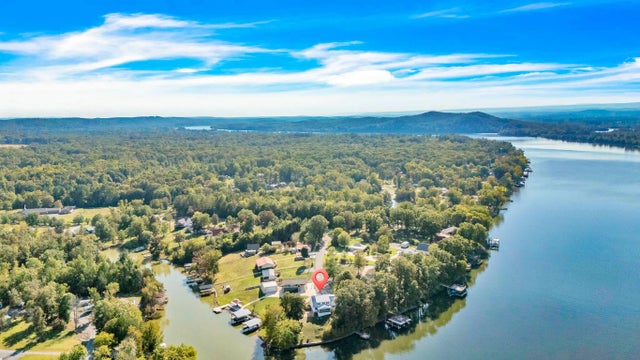 Photo of Listing #1520883