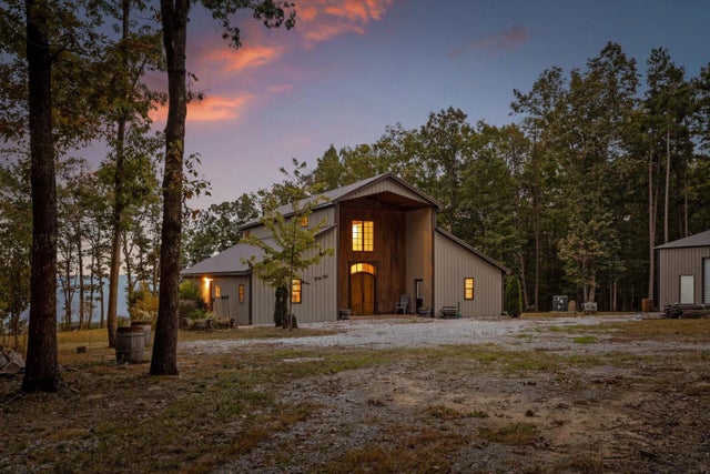 Photo of Listing #1523151