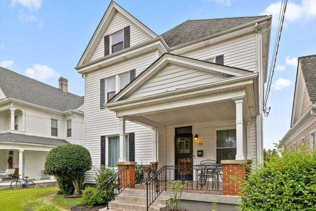 Photo of Listing #1521871