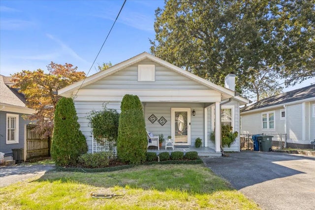 Photo of Listing #1522379