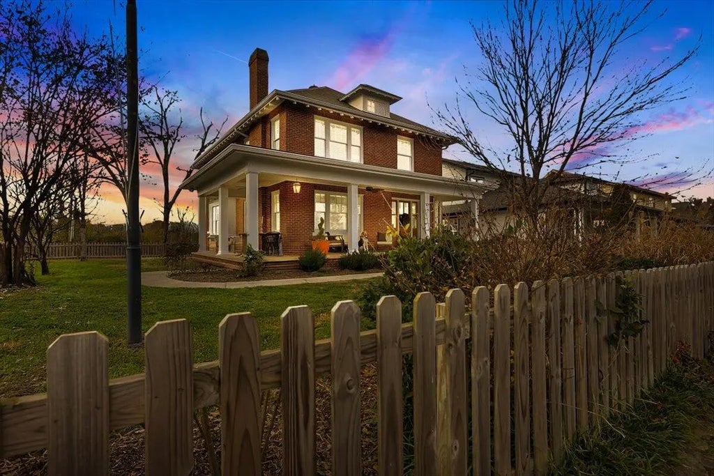 709 S Greenwood Avenue, Chattanooga