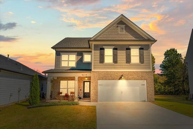 Photo of Listing #1522856