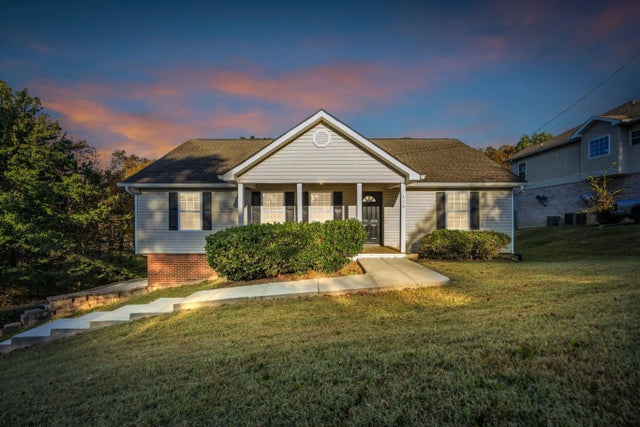 Photo of Listing #1522945