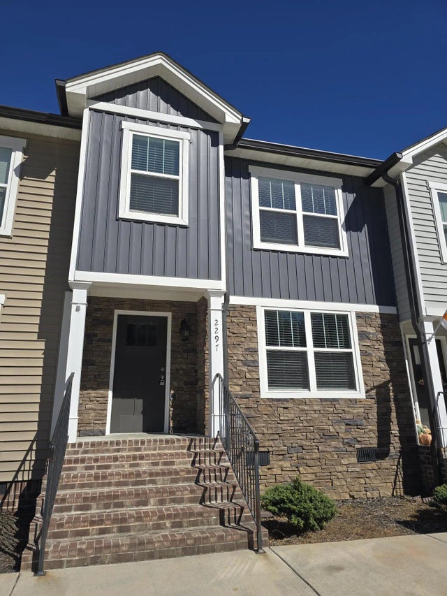 Photo of Listing #1523060