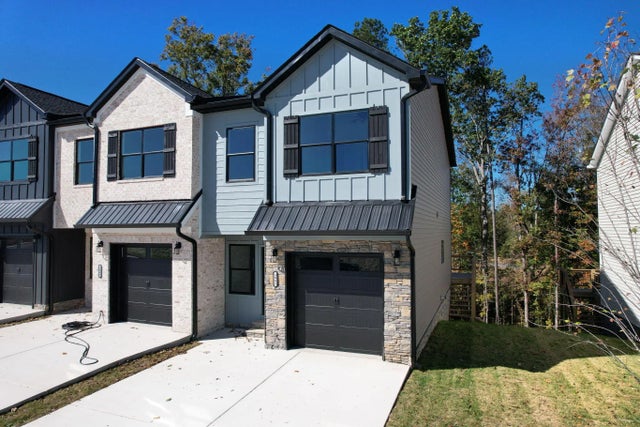 Photo of Listing #1523083