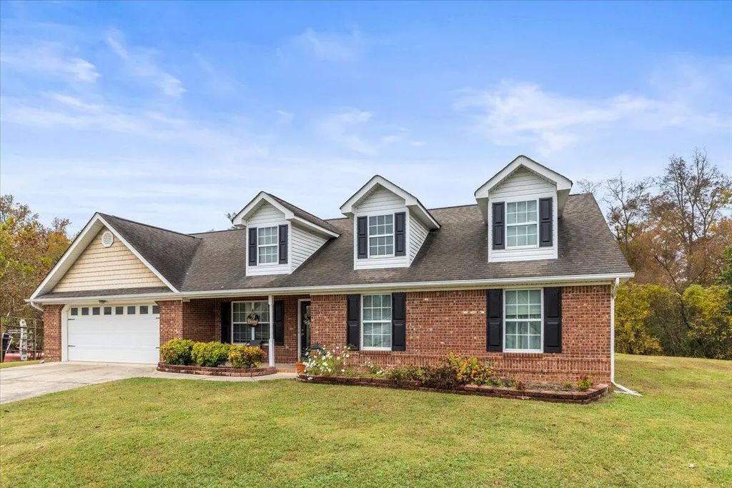 425 Creeks Jewell Drive, Ringgold